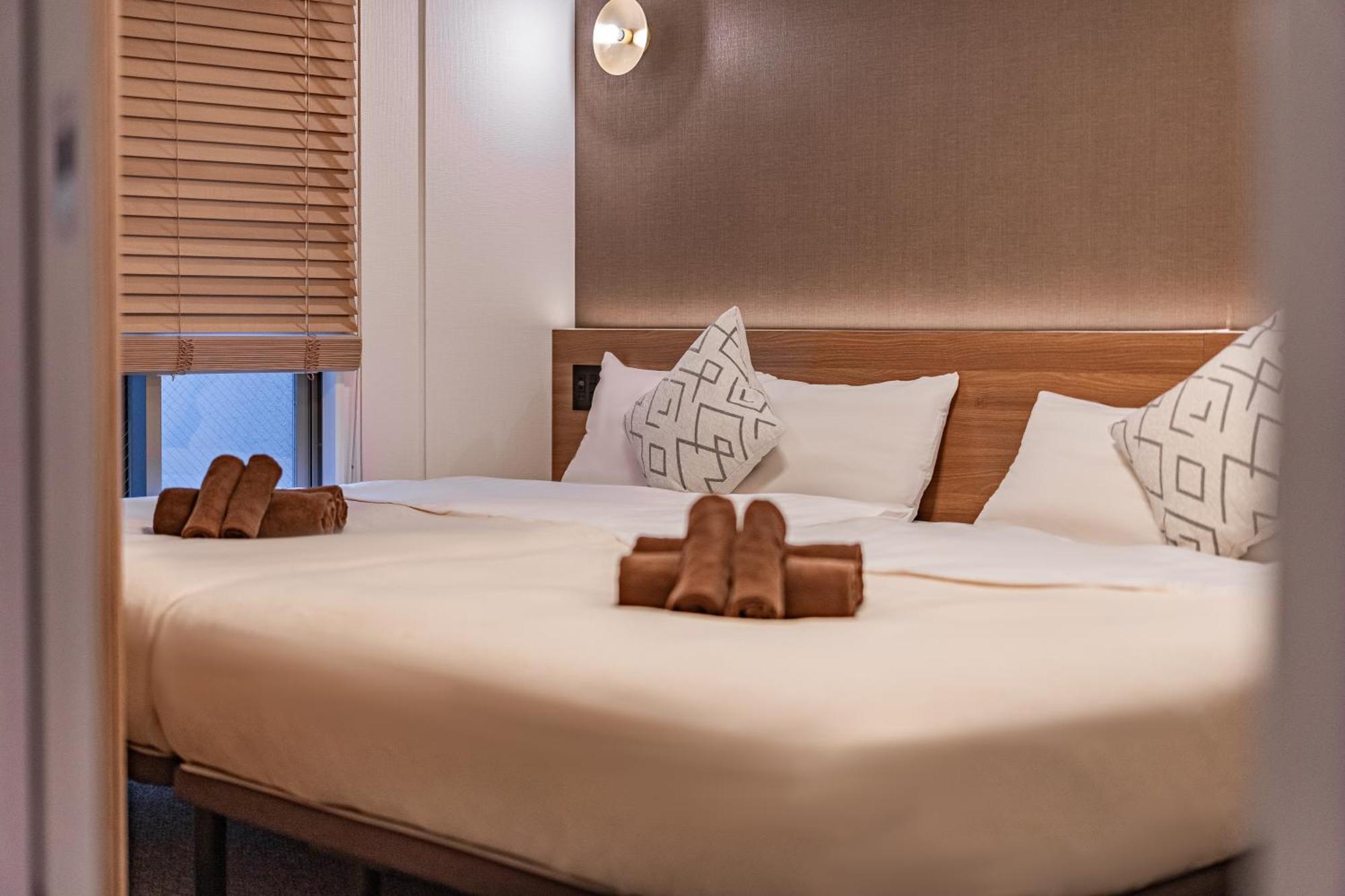 11 Shinsaibashi Guest house